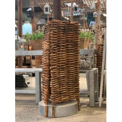 Rattan Hegn, Horisontal Low (40 x 90)