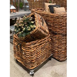 Mega Firkantet Trolley t. Rattankurv