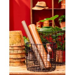 Sort Rund Trdkurv (st m. 4 stk. / 4 str.)